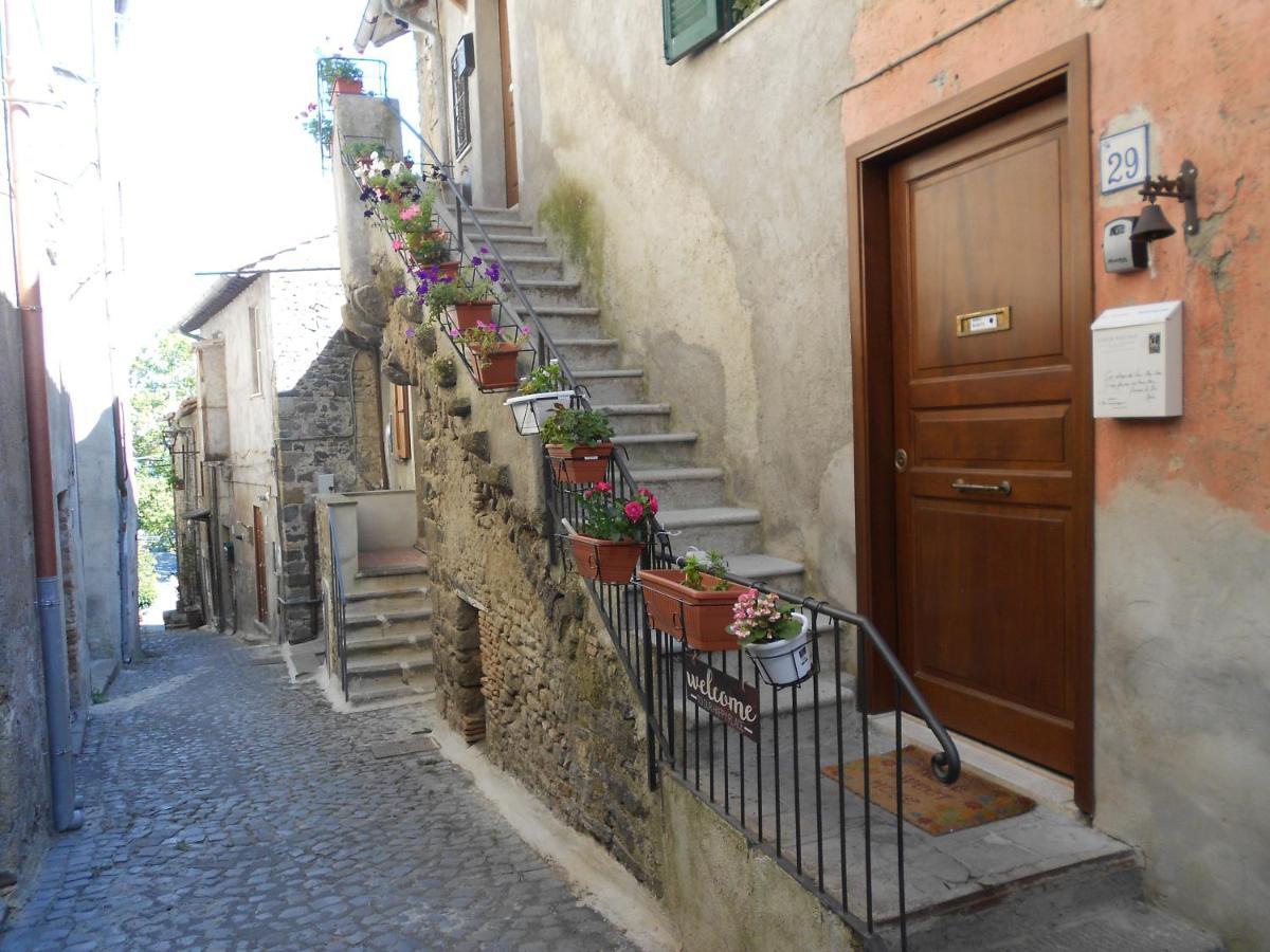 Alloggio Turistico Rizzuto - Centro Storico Bracciano  Zewnętrze zdjęcie